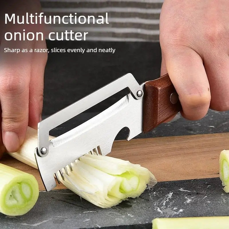 Pikanzo™  Wooden-Handled Stainless Steel Shredder and Peeler (Offer)